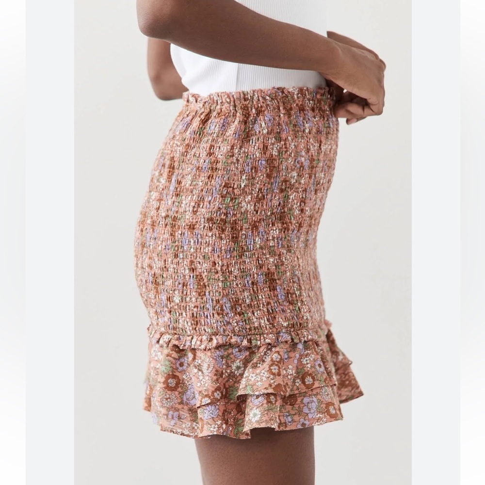 Veronica Beard Melodie Miniskirt in Coral Floral Print - Picture 3 of 6